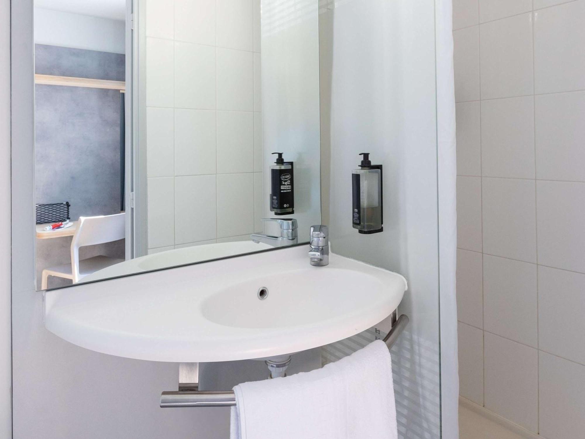 Ibis Budget Angouleme Centre מראה חיצוני תמונה