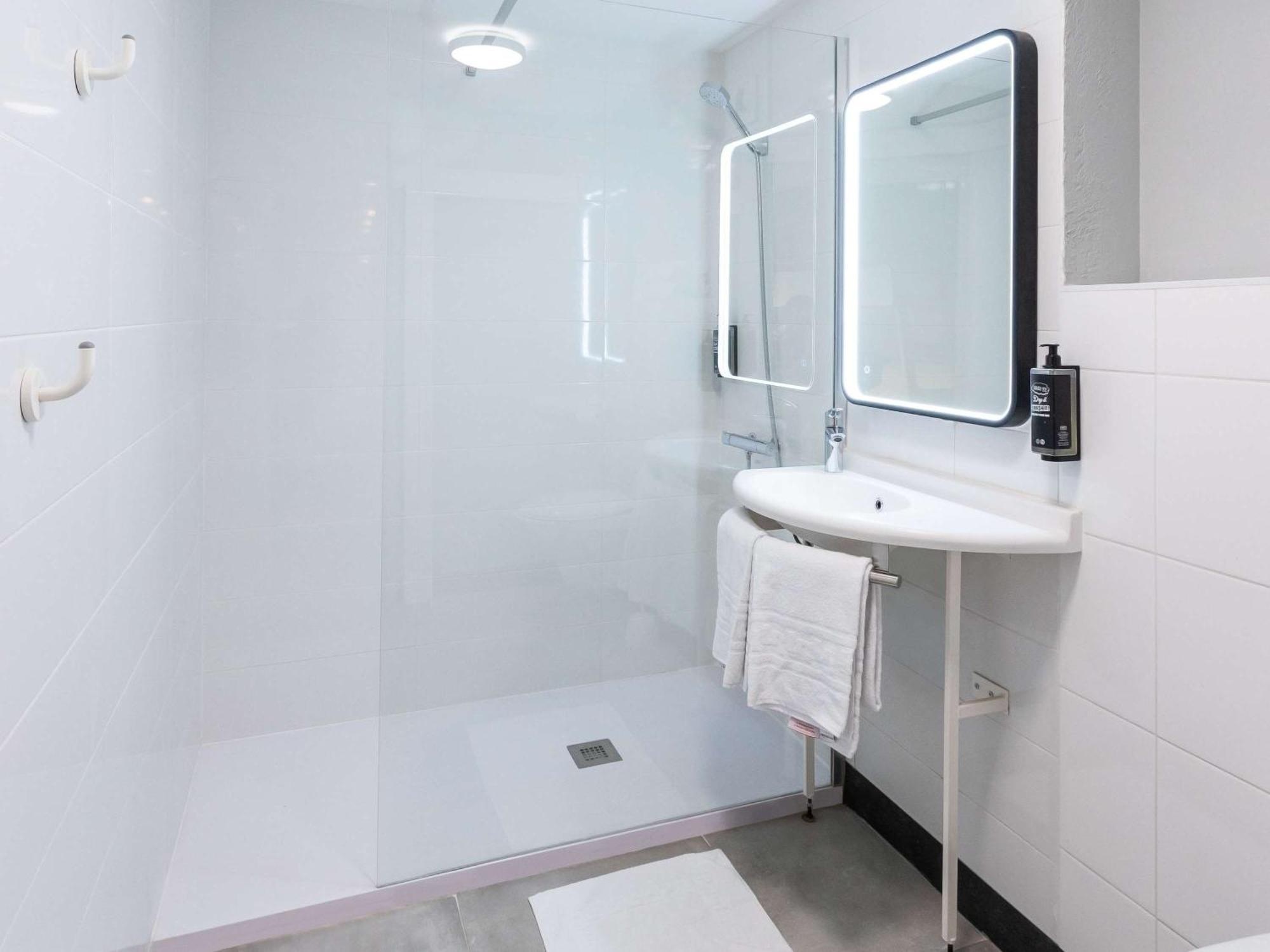 Ibis Budget Angouleme Centre מראה חיצוני תמונה